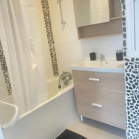 Studio, L'echat Apartmán *